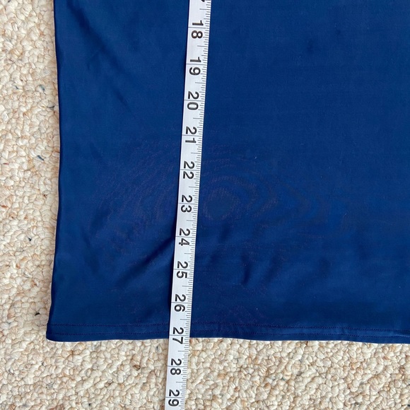 Under Armour T Shirt - Picture 8 of 8